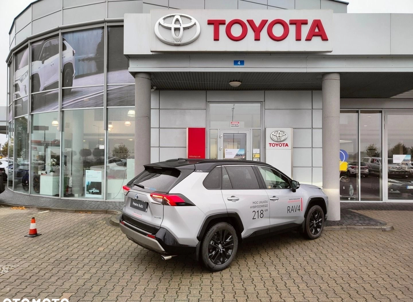 Toyota RAV4 cena 179900 przebieg: 21309, rok produkcji 2022 z Krzywiń małe 277